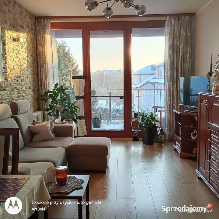 Mieszkanie z miejscem garażowym w 2 piętra sprzedam