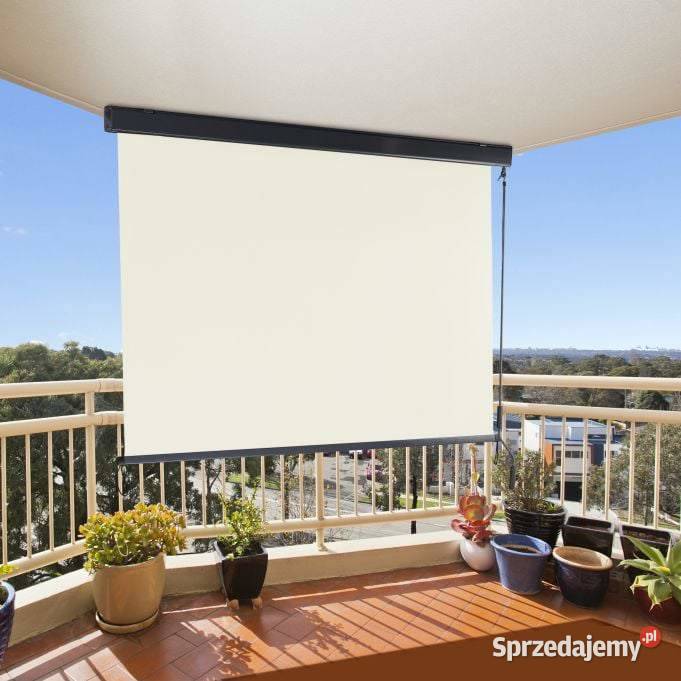 Beżowa roleta markiza pionowa z korbą 250x 160