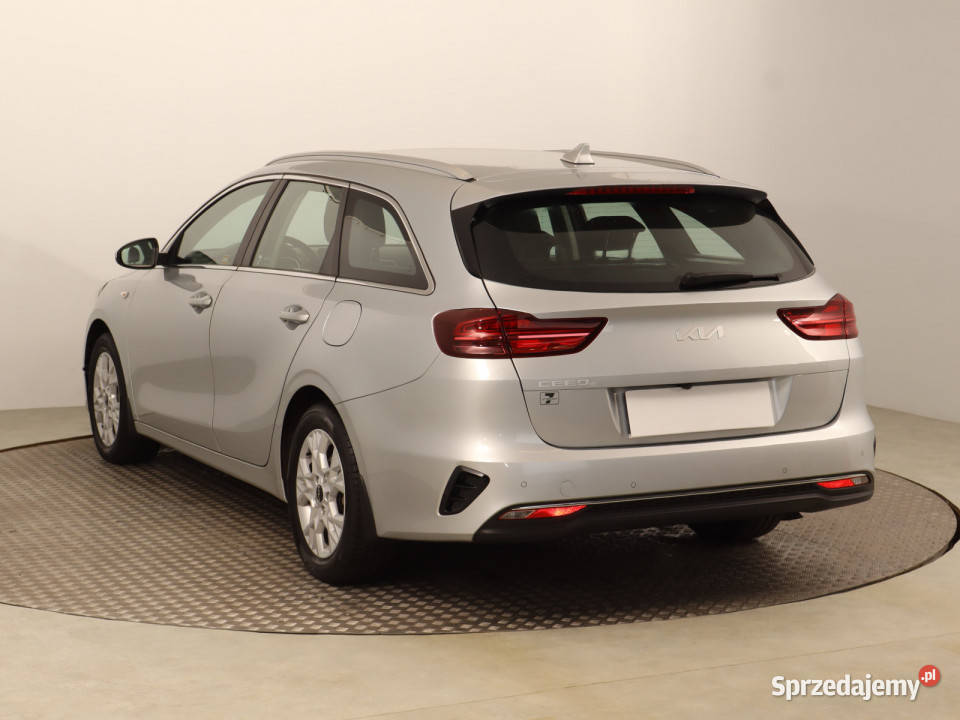 Kia Ceed 15 TGDI elektryczne lusterka