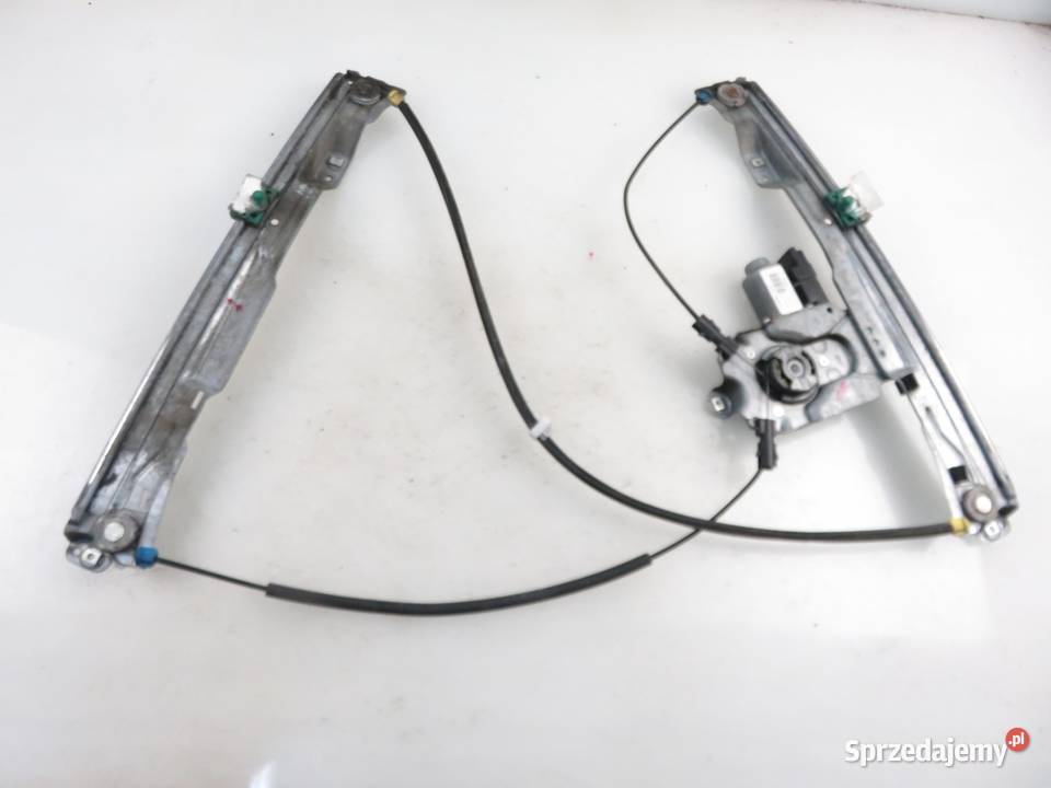 PODNOŚNIK SZYBY LEWY 3D CLIO III 8200826168B sprzedam