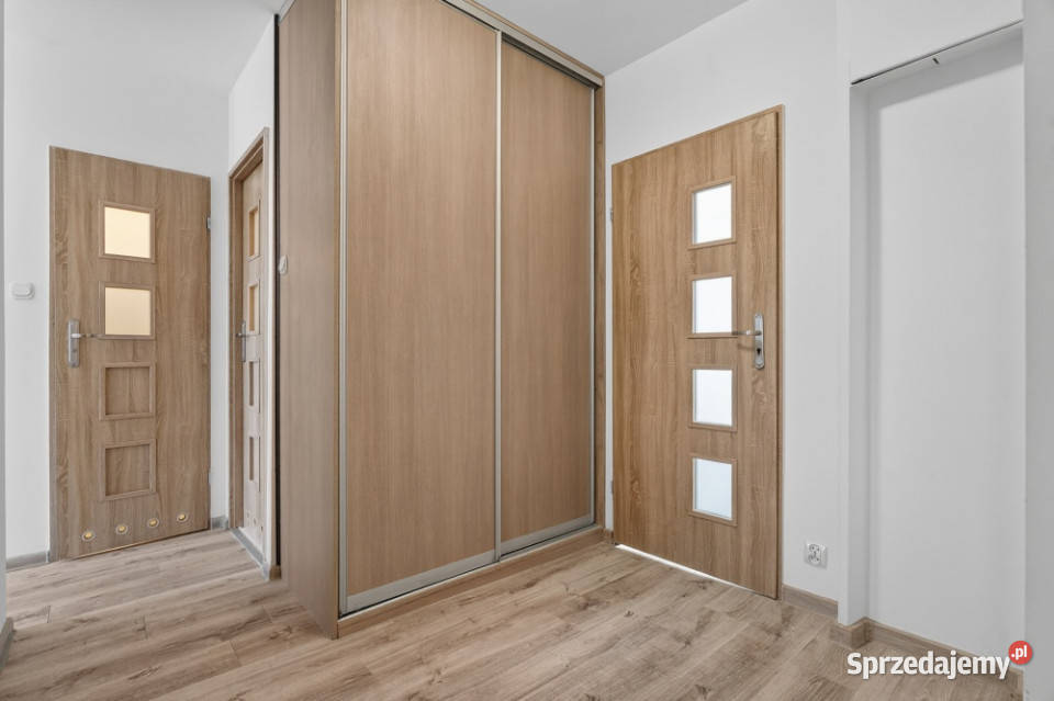 4 pokoje oddzielna kuchnia balkon w centrum Gryfino