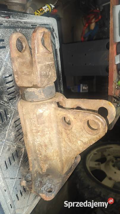 Sprzedam zaczep górny do ursusa c325328 Zakroczym sprzedam