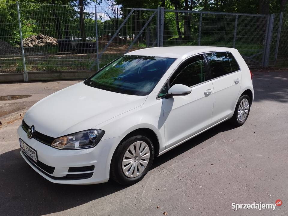 ładny Bezwypadkowy Golf VII nieuszkodzony Wałbrzych