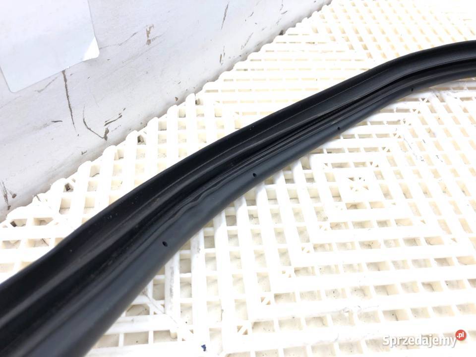 USZCZELKA DRZWI TYŁ PRAWA HYUNDAI ELANTRA VII