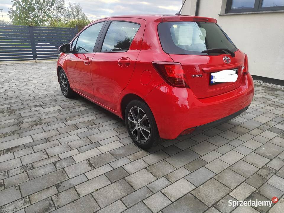 Toyota Yaris 2016 Rok produkcji 2016 Radzikowice sprzedam