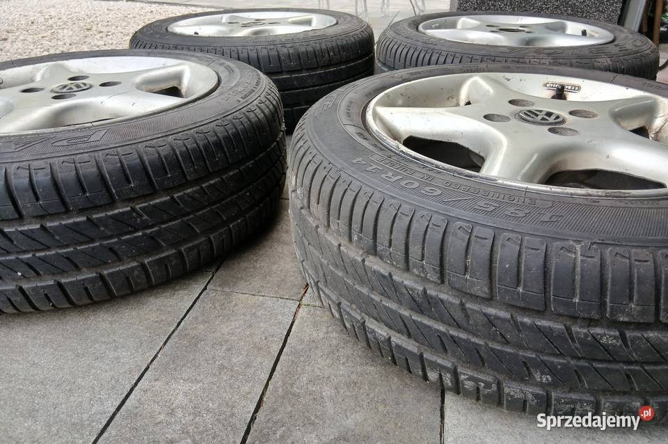 Alufelgi VW 14 6j z oponami Dębica 185 60 14 Bogoria
