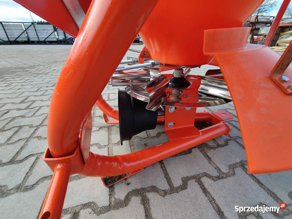 Piaskarkosolarka 200400 L na TUZ nieuszkodzony łódzkie