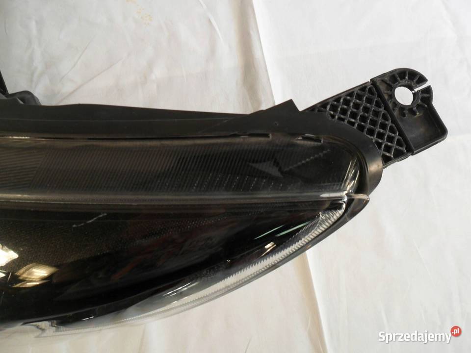 REFLEKTOR PRZÓD STRONA LEWA FORD FOCUS osobowe Nowy Tomyśl