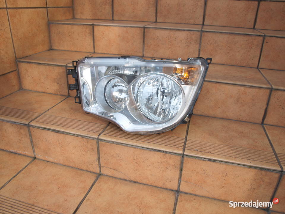 Mercedes Antos lampa lewa przód zwykła 2013 lewe Kalisz sprzedam