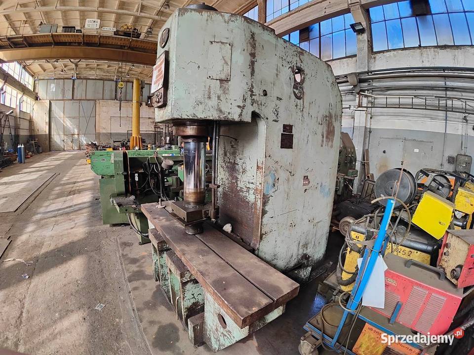 Prasa hydrauliczna wysięgowa P6330 Kraków