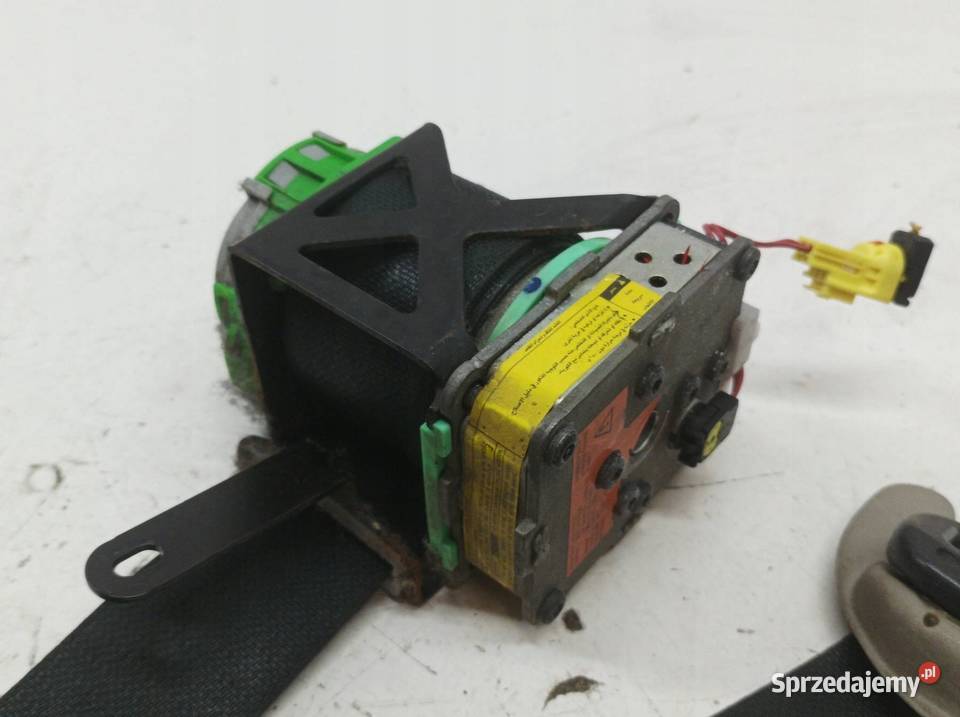 PAS BEZPIECZEŃSTWA LEWY PRZÓD KIEROWCY E15