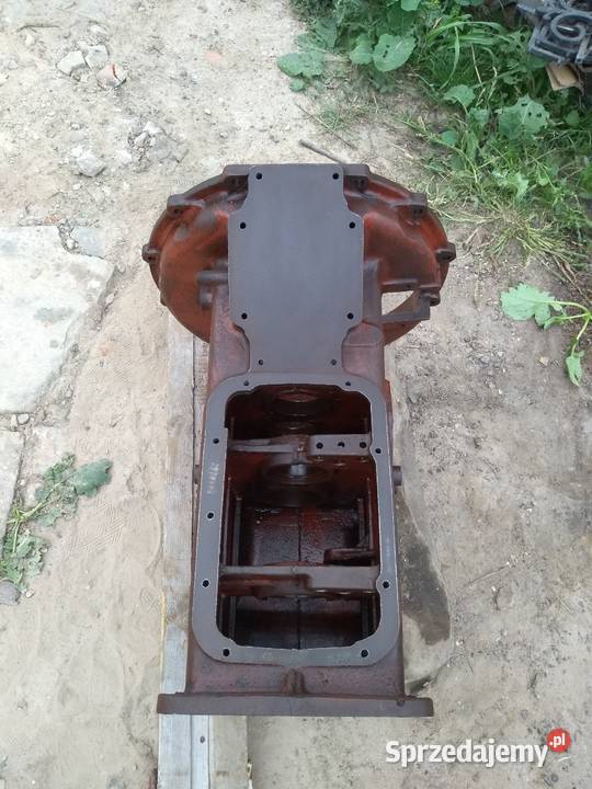 obudowa skrzyni c330m Fajsławice