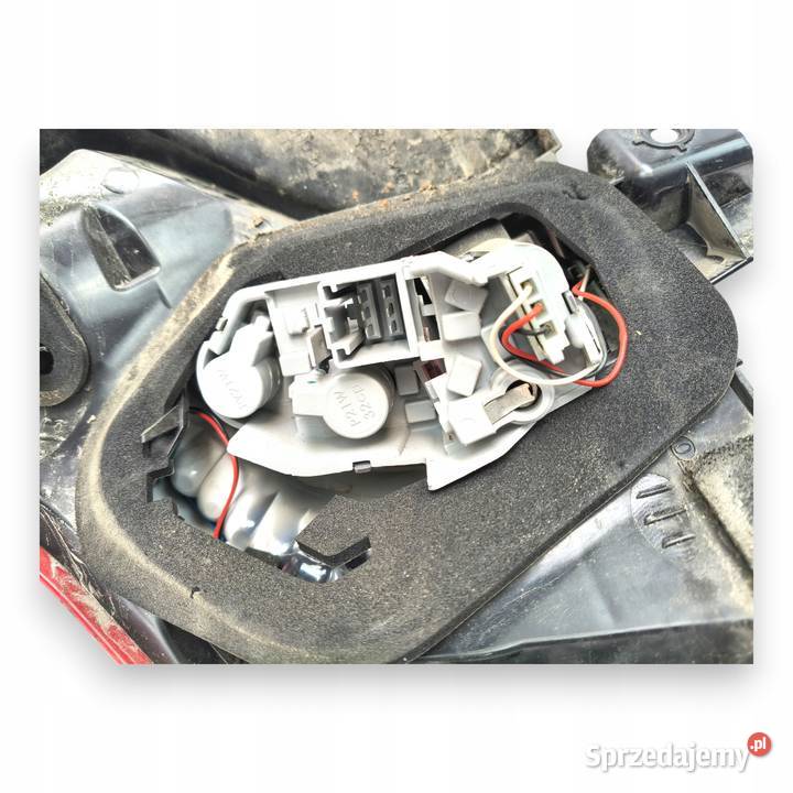 LAMPA PRAWA Volvo V60 20102018 tylna tylnia osobowe Chełm