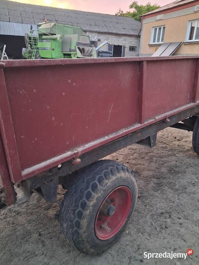 rozrzutnik przyczepa Ruskie Piaski