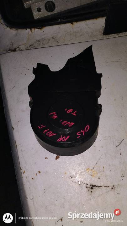 045 109 107 F zewnętrzna obudowa rozrządu Audi Lubin sprzedam