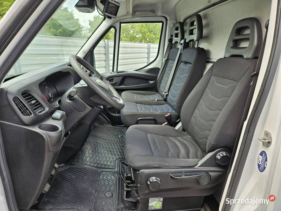 Iveco Daily 35S15 23 145 bezwypadek NISKI manualna