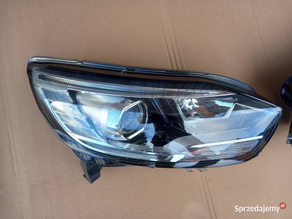 Renault Scenik 4 lampa lewa prawa pród 260606727 Bukownica