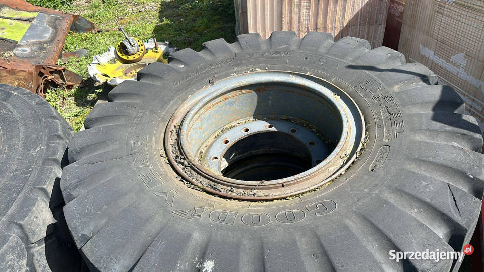 Koła felgi opony pełne ładowarka Liebherr Jastrzębniki