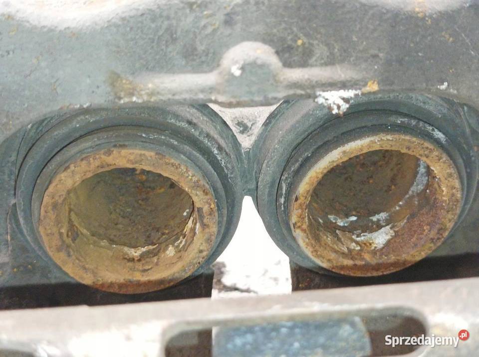 ZACISK HAMULCOWY PRAWY PRZÓD 32 B Volvo XC 90 I Rok produkcji 2014