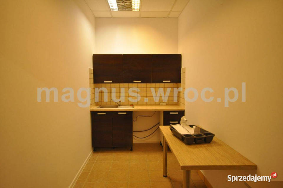 Hala Biuro z parkingiem klimatyzacja