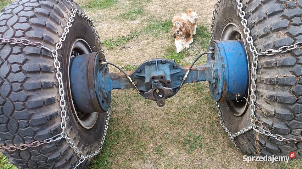 Tylny most bułgar z kołami Żelistrzewo