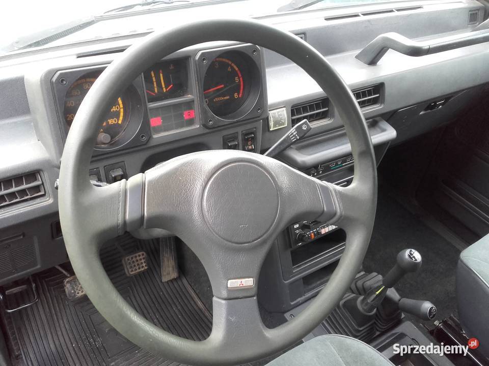 Pajero 1 90r krótki fotel kanapa oryginał super Myślibórz