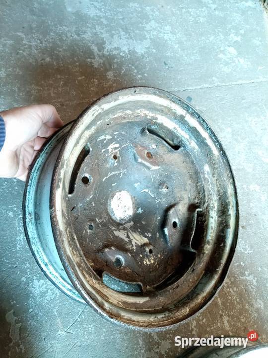 Fiat 126p Maluch felga fiat Stalowa Wola