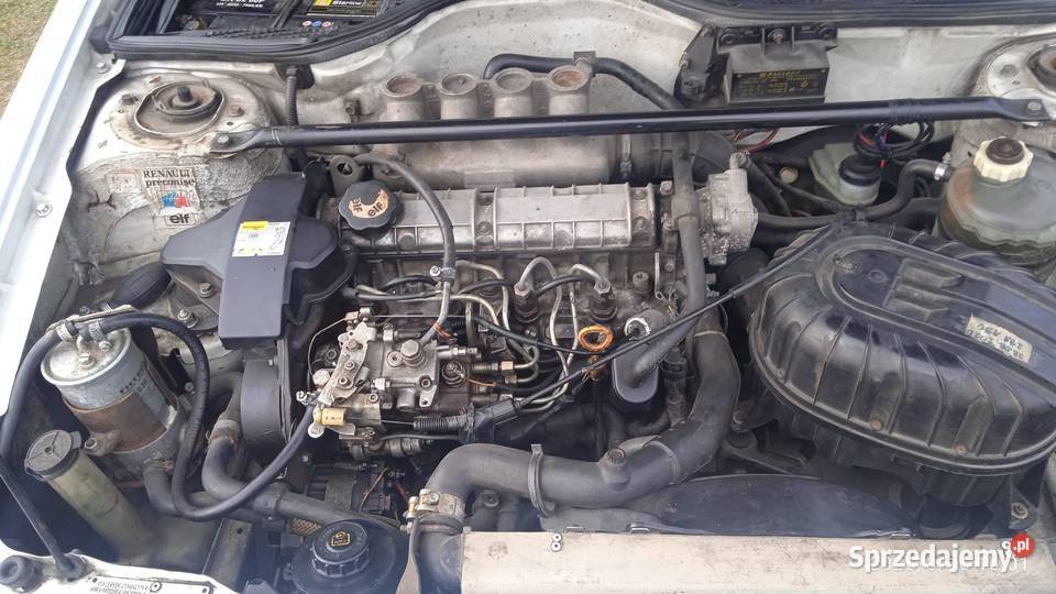 Renault 19 hatchback 19D wolnossący silnik F8Q 64KM Olszyny