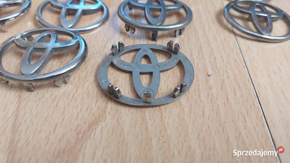 EMBLEMATY TOYOTA OPEL NISSAN RENAULT AUDI 133 Szczecin