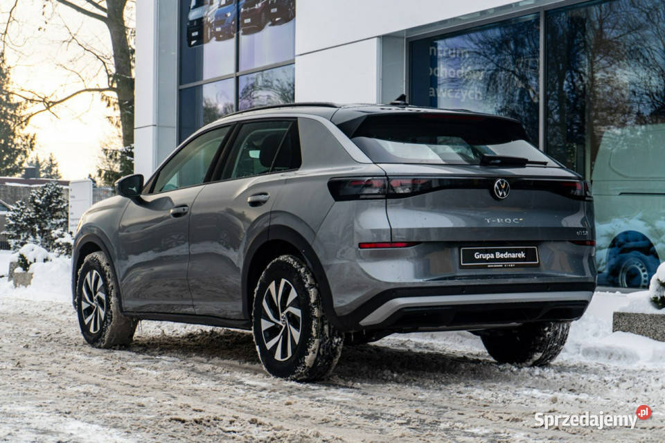 Volkswagen TRoc Life 15 eTSI 150 DSG II 2025 lakier metallic łódzkie sprzedam