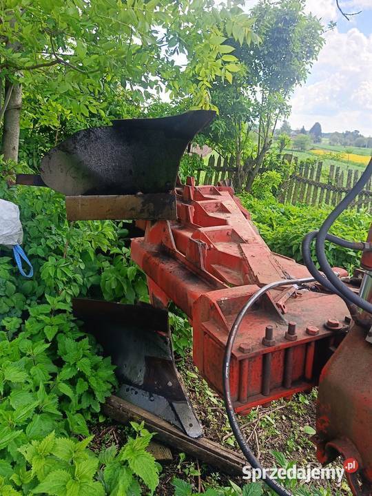 Pług obrotowy 4 skibowy Zawada