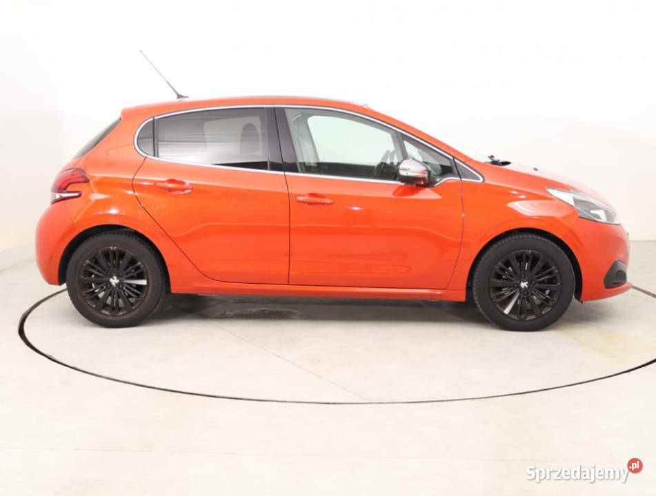 Peugeot 208 12 PureTech 208 Bielany Wrocławskie