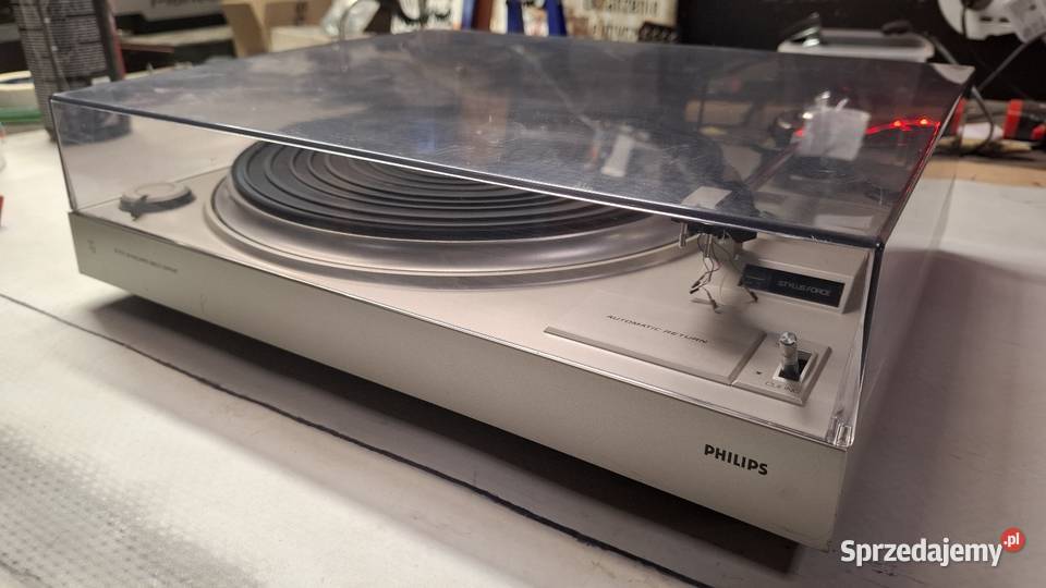 Philips F711 gramofon Direct Drive sprawny bez Namysłów