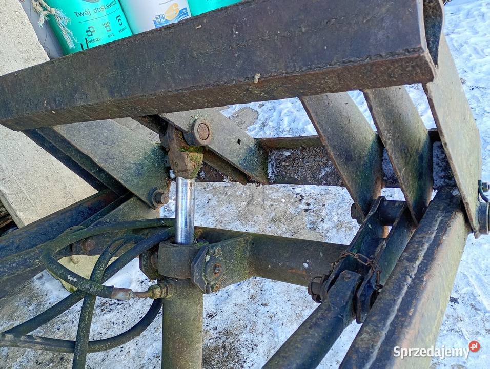 Tur Ładowacz Czołowy Ursus 385 Zetor 8011ciężka nieuszkodzony Solinki