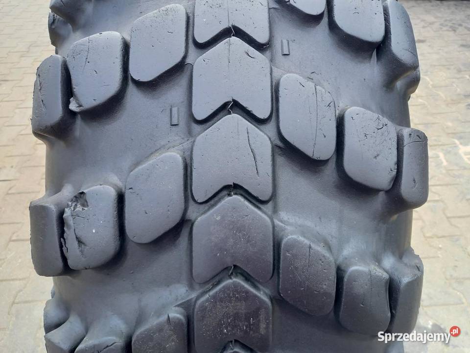 Opona używana rolnicza 1300x530x533 5307021 KAMA F do 80 km/h Pozostałe Zaścianki