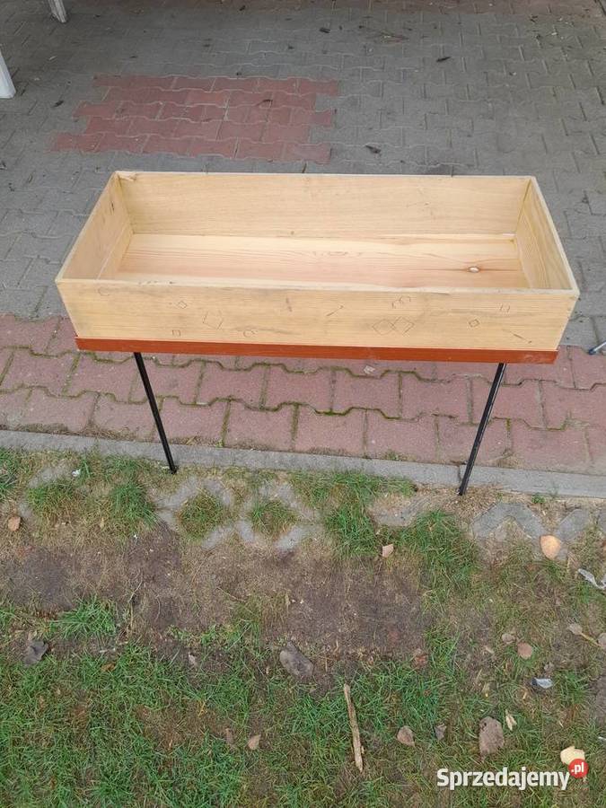 Sprzedam otwartą skrzynię kwiatową Poznań