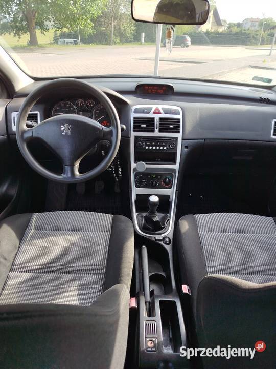 Peugeot 307 Rok produkcji 2006 Górki Napękowskie
