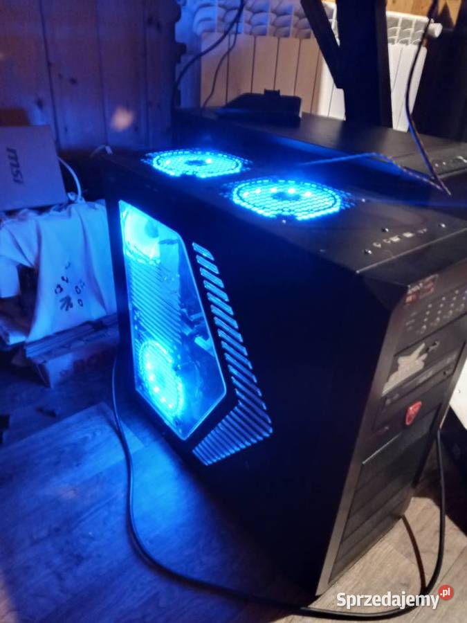 Komputer stacionarny Rx 6600 i7 6700k Nagrywarka DVD  sprzedam