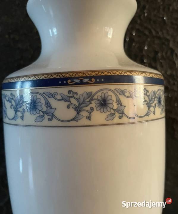 Wazon wazonik porcelana Karolina Wałbrzych