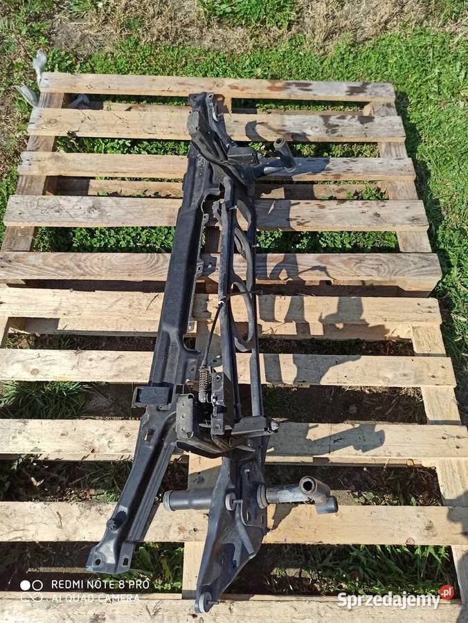 bmw e38 pas przedni śląskie