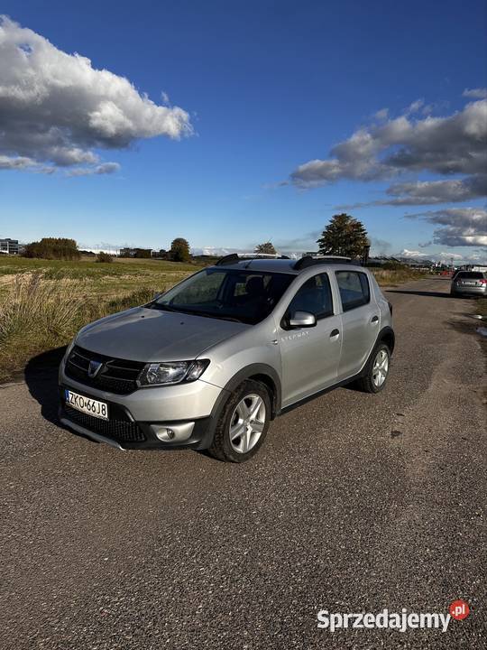 Samochód Dacia sandero stepway navi grzane Banino