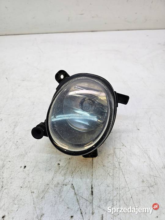 HALOGEN PRAWY PRZÓD AUDI A4 B8 A5 8T 8T0941700 osobowe