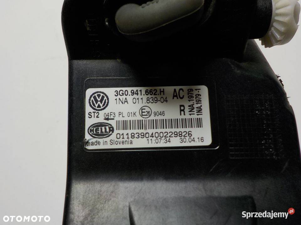 HALOGEN PRAWY HELLA VW PASSAT B8 3G0941662H Części samochodowe Nowy Tomyśl