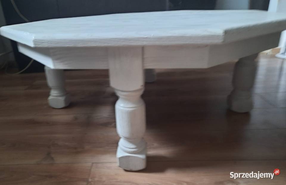 Stolik kawowy drewniany