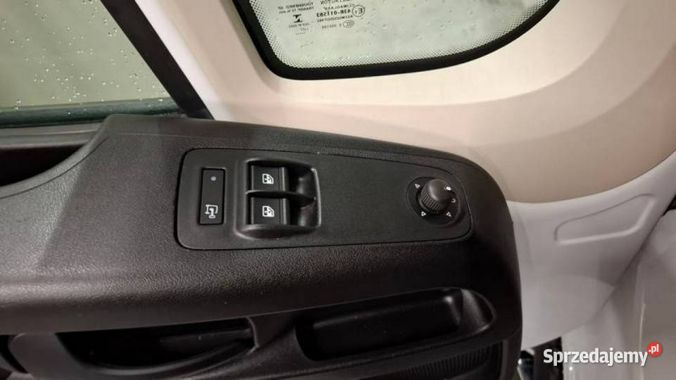 samochody kempingowe Laika Kosmo F510 Alkowa Grójec