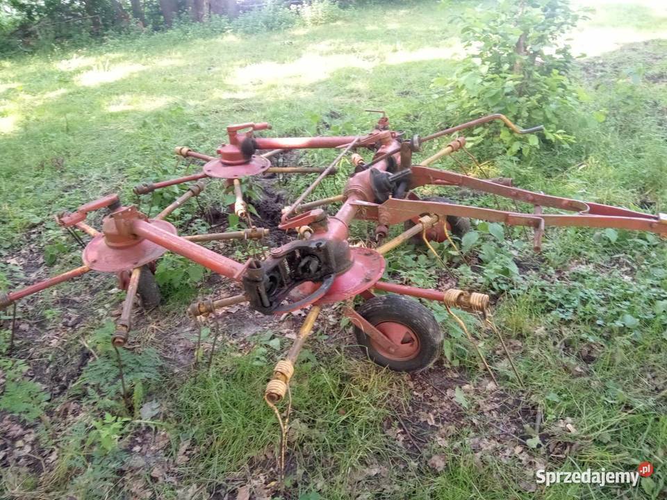 Przewracarka przetrząsarka karuzelowa 4 Siemień