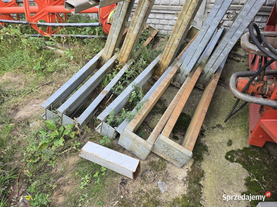 Regały wolnostojące duże 45 m h półki 1 m stopy Baliki