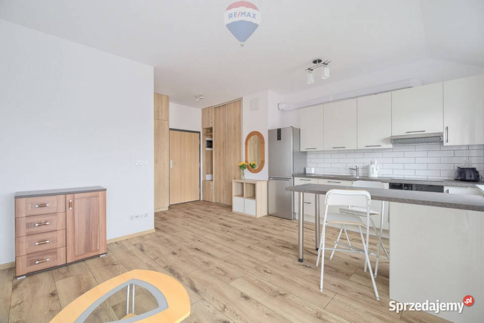 Kawalerka z balkonem w pełni wyposażona Wynajem Poznań