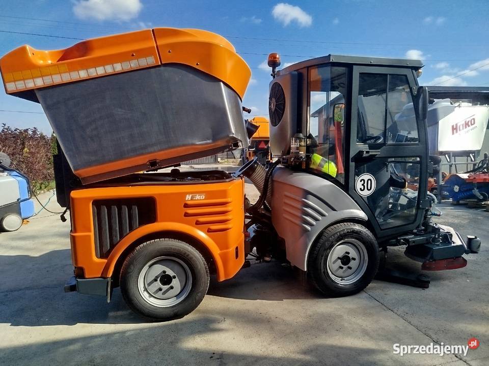 Zamiatarka szorowarka Hako Citymaster 1250