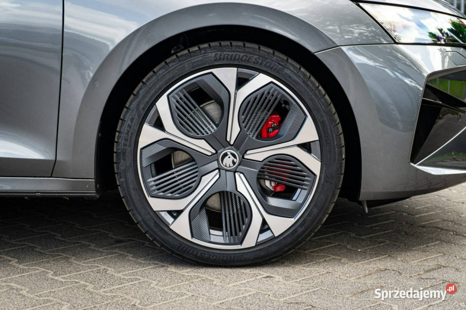 koda Octavia Combi RS 20 TSI 265 DSG Dostępna Łódź